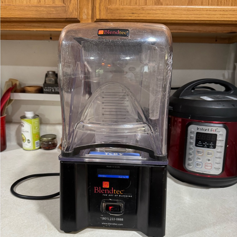 Black Commercial Blender